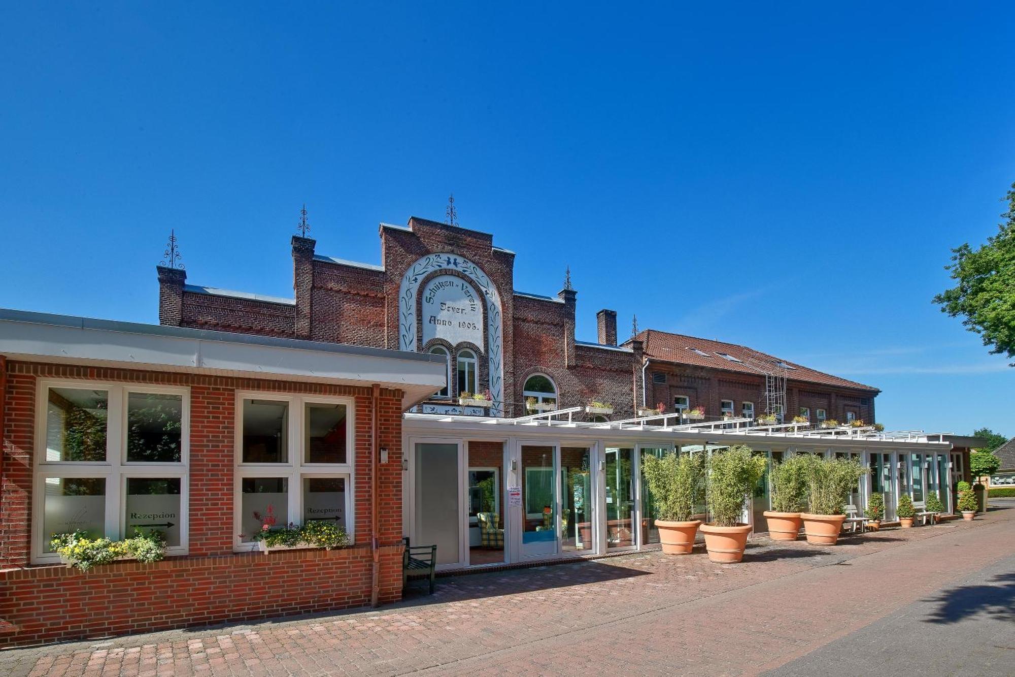 Hotel Im Schuetzenhof, يفير المظهر الخارجي الصورة