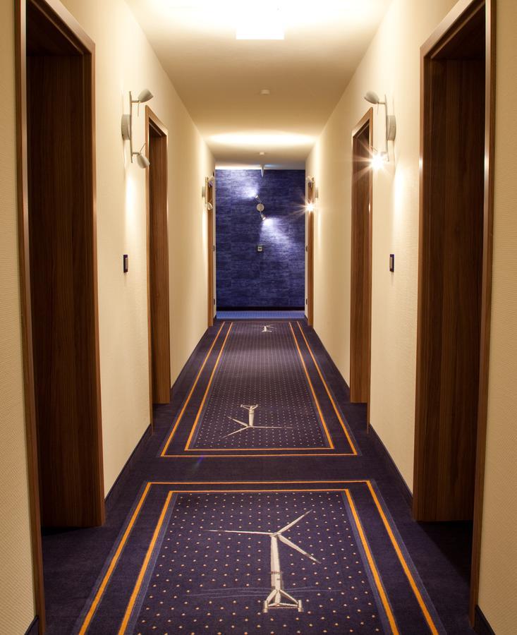 Hotel Im Schuetzenhof, يفير المظهر الخارجي الصورة