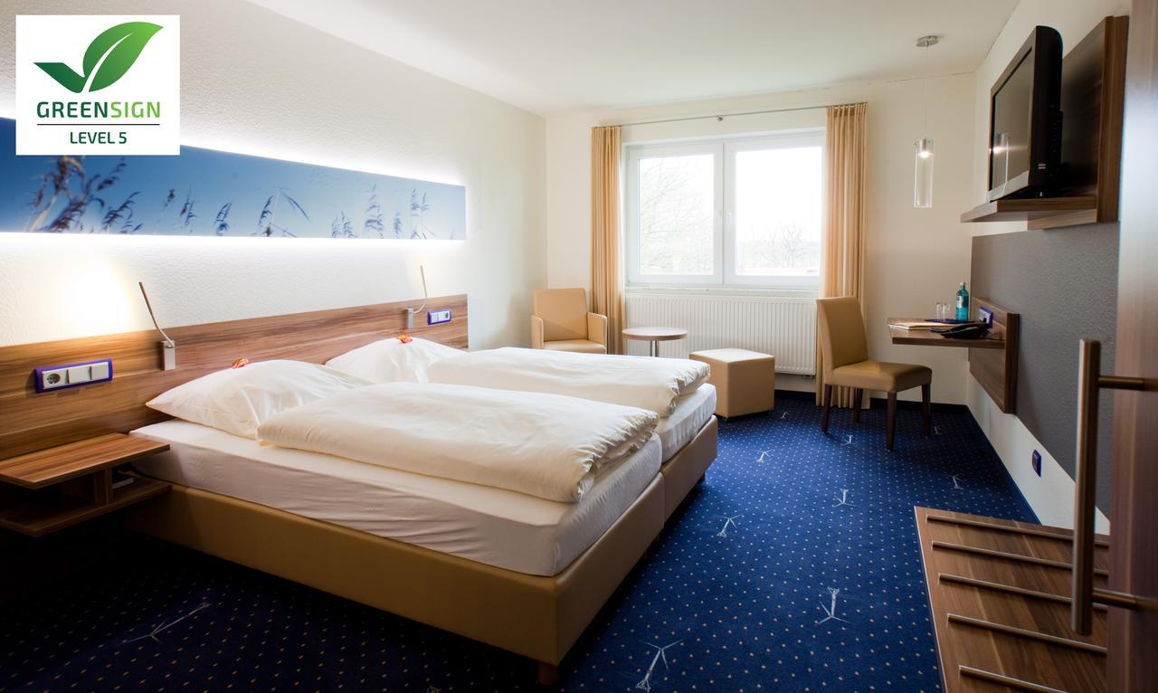 Hotel Im Schuetzenhof, يفير المظهر الخارجي الصورة